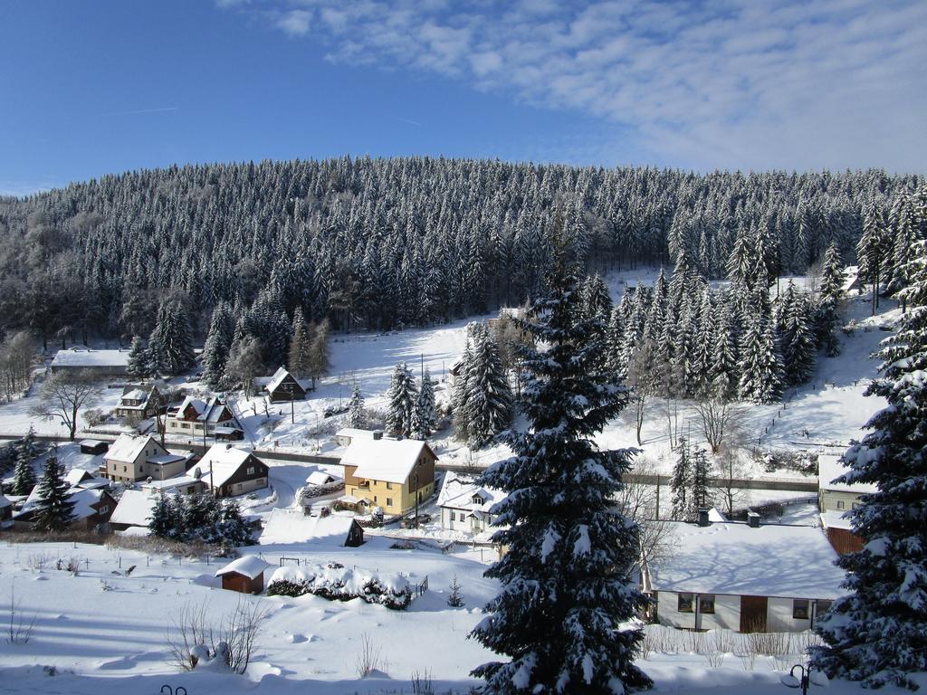 Greizer Kammhütte Gaststätte&Pension Klingenthal Exterior foto