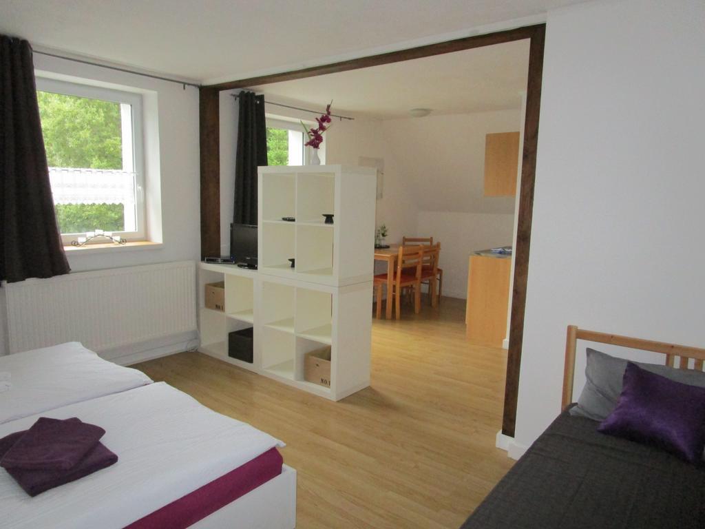 Greizer Kammhütte Gaststätte&Pension Klingenthal Zimmer foto