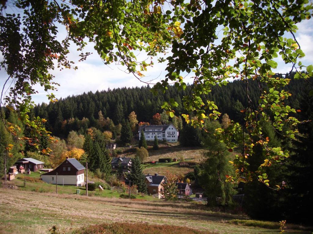 Greizer Kammhütte Gaststätte&Pension Klingenthal Exterior foto