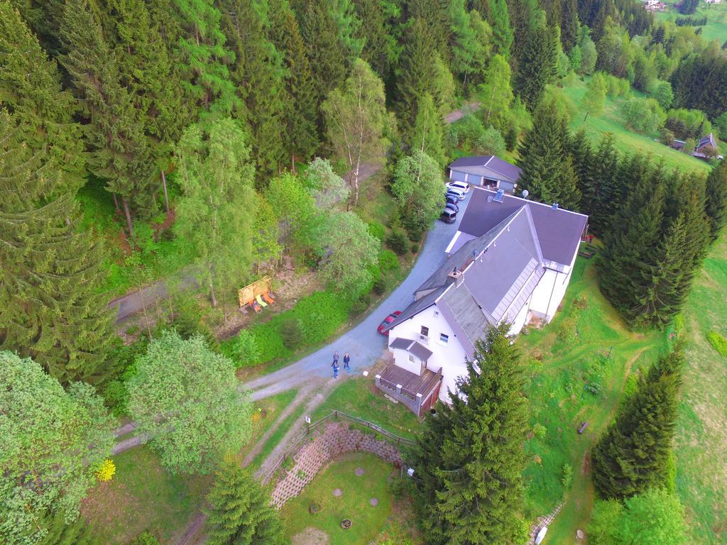 Greizer Kammhütte Gaststätte&Pension Klingenthal Exterior foto