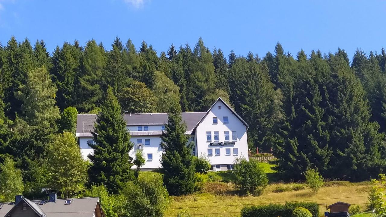 Greizer Kammhütte Gaststätte&Pension Klingenthal Exterior foto